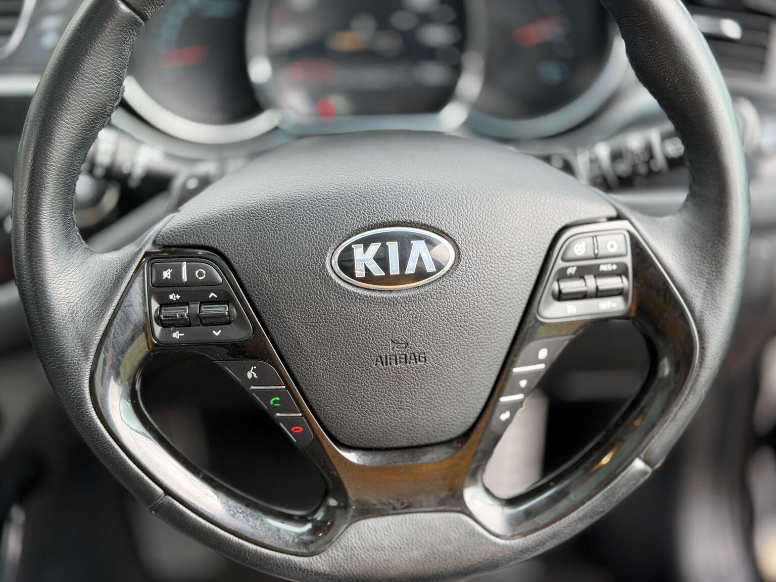 2015 Kia Ceed image 39