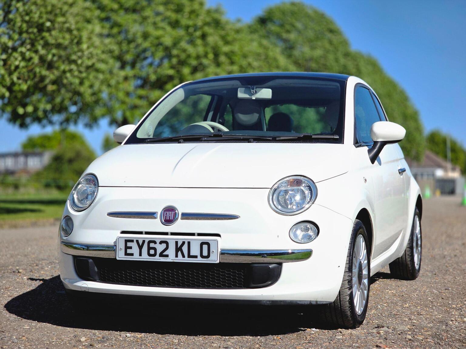 2012 Fiat 500 image 16