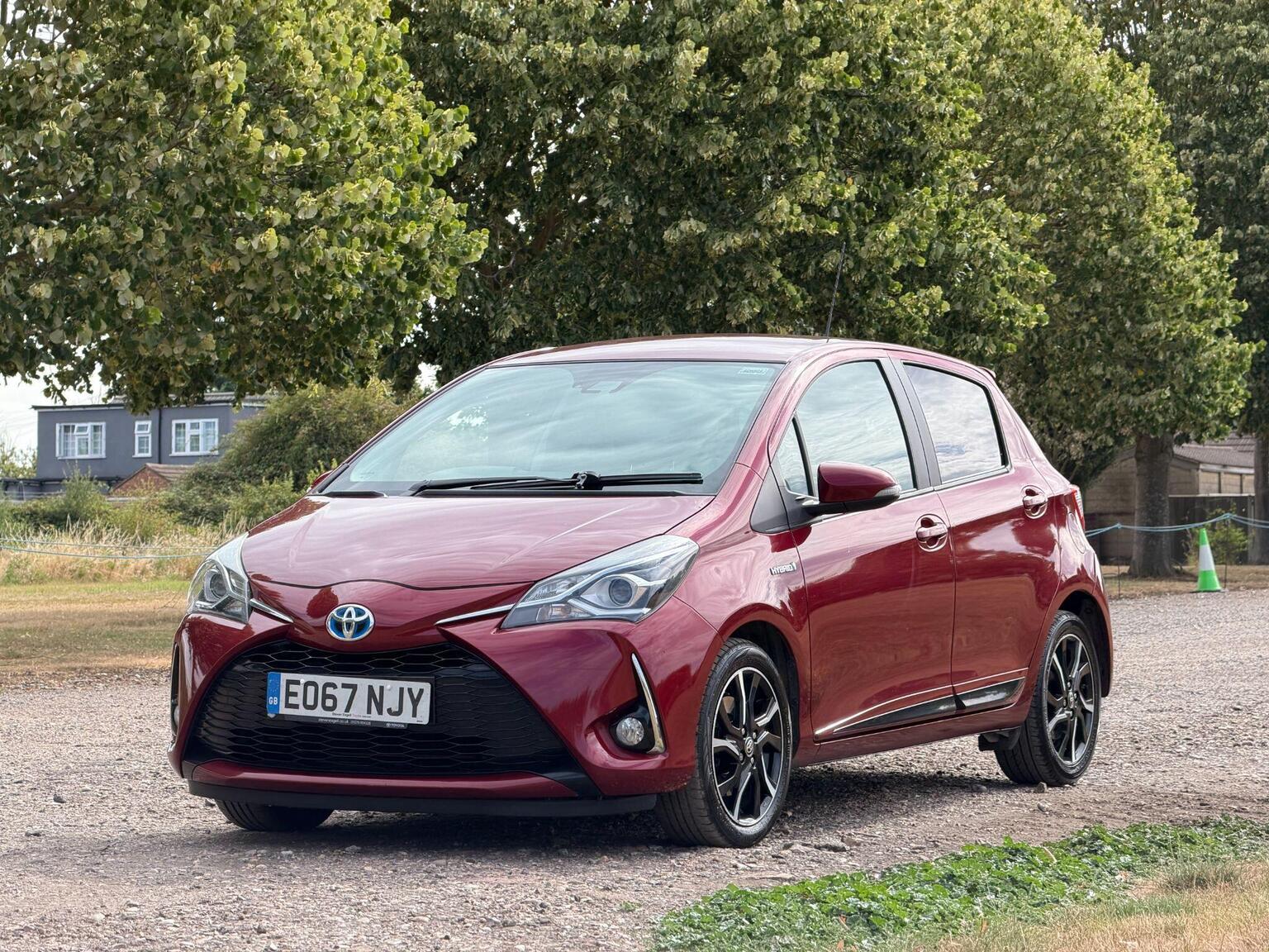 2017 Toyota Yaris image 18