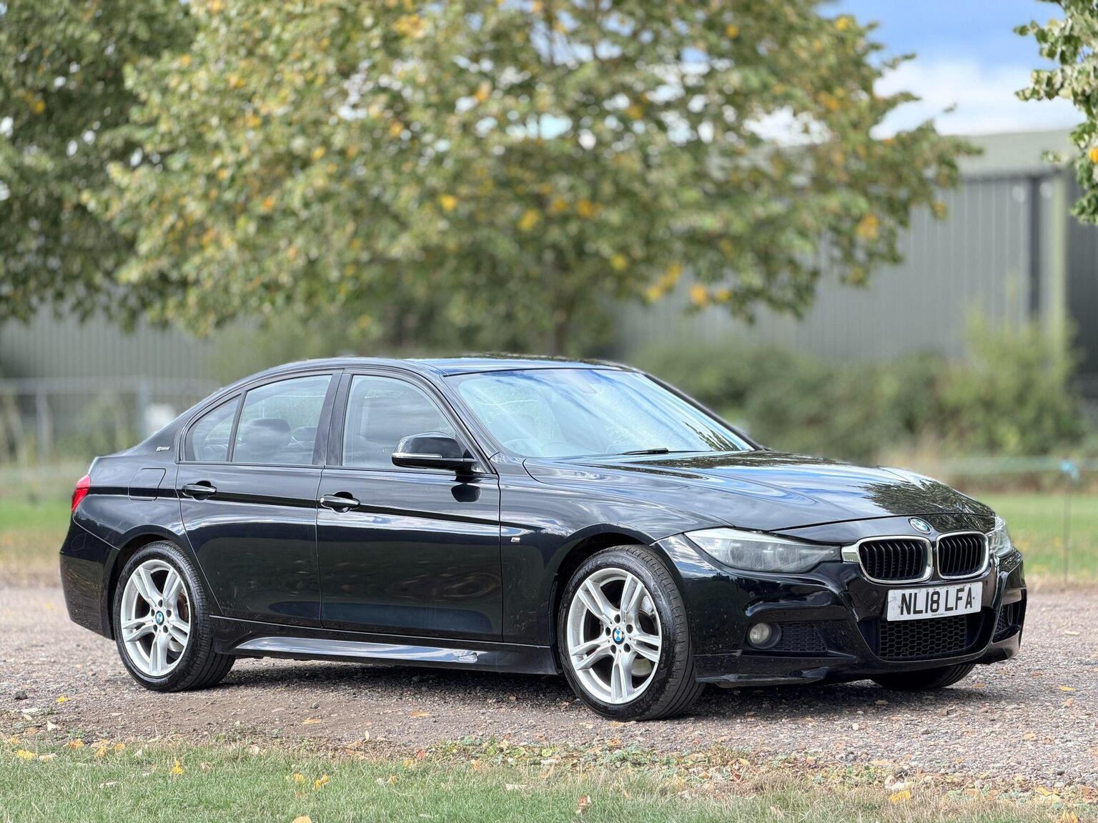 2018 BMW 3 Series image 2