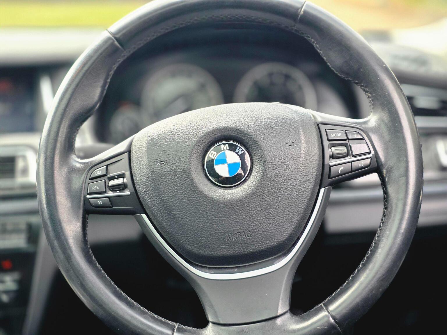 2013 BMW 7 Series image 63