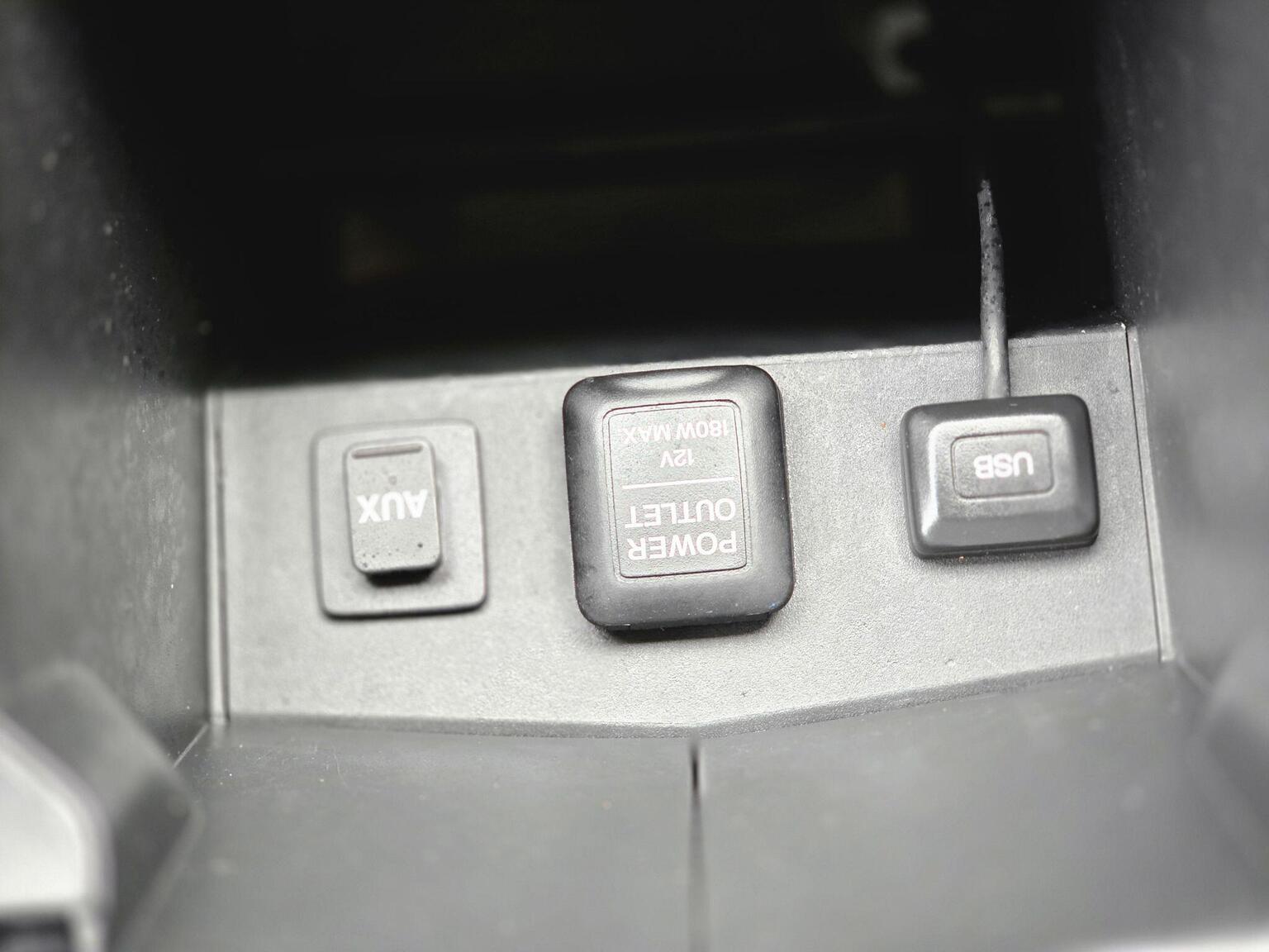 2013 Honda CR-V image 36