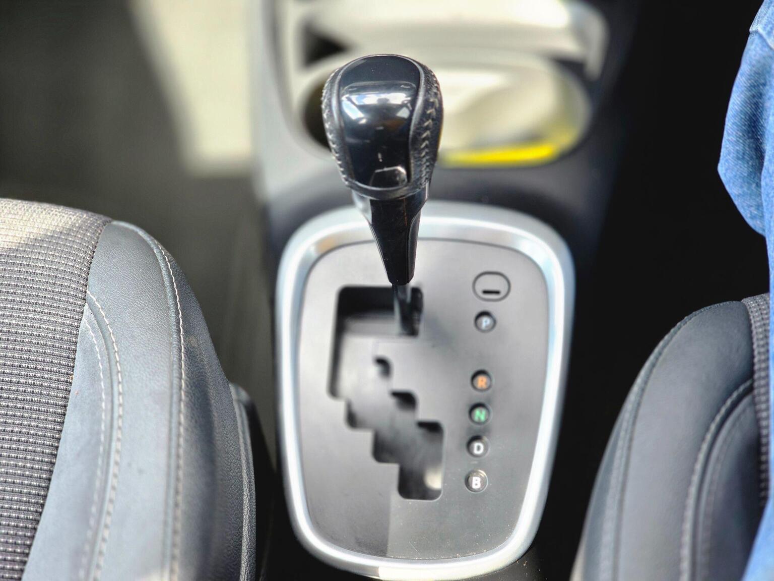 2019 Toyota Yaris image 44