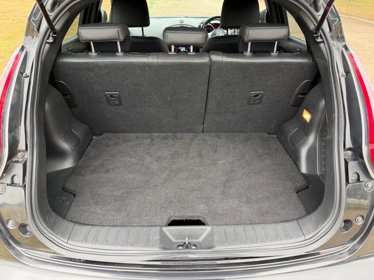 2015 Nissan Juke image 49