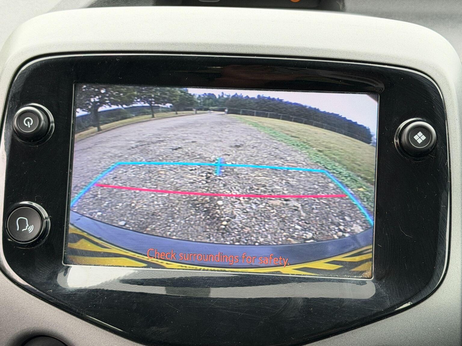 2020 Toyota AYGO image 44