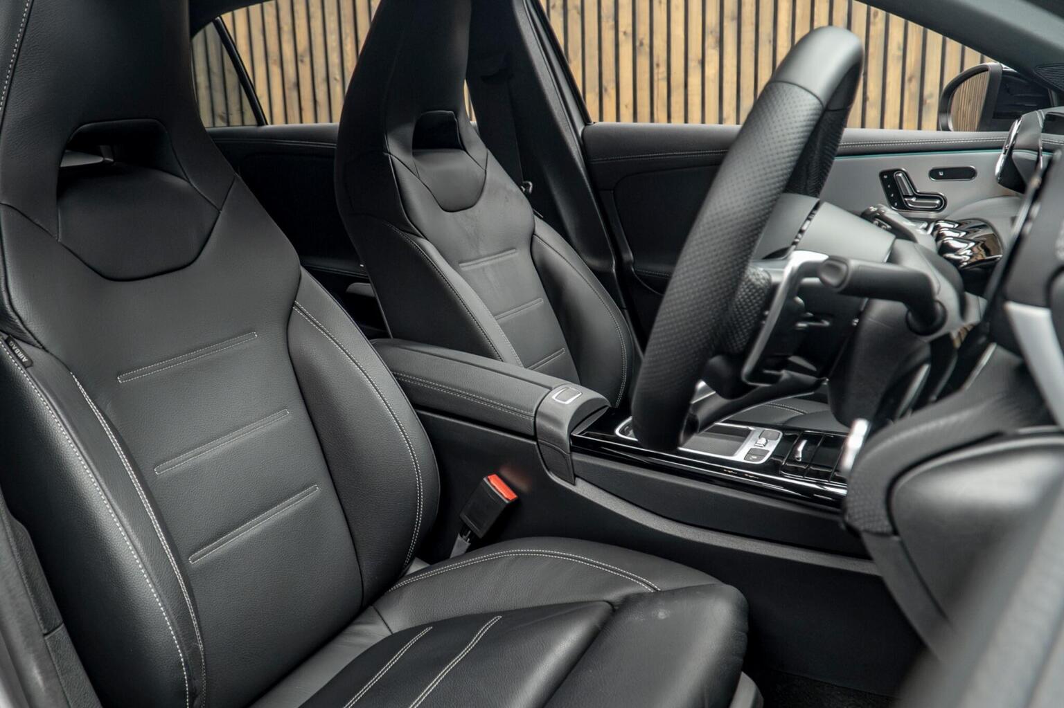 2024 Mercedes-Benz A Class A35h AMG 7G-DCT 4MATIC — photograph 2