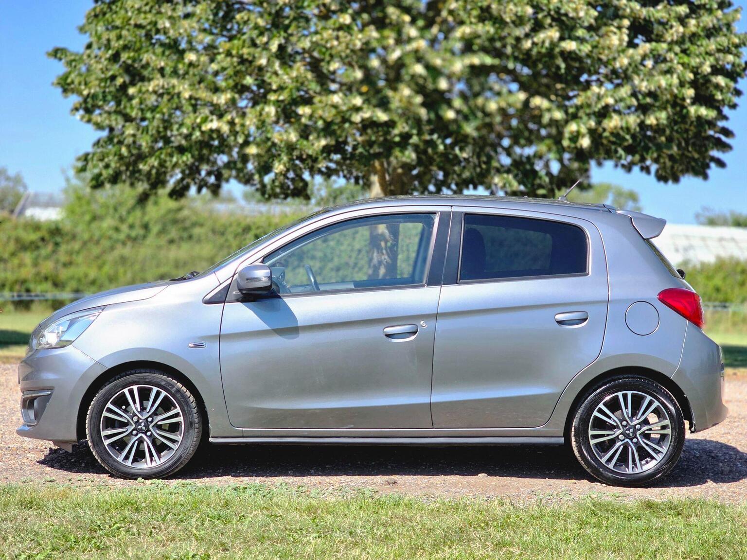 2019 Mitsubishi Mirage image 13