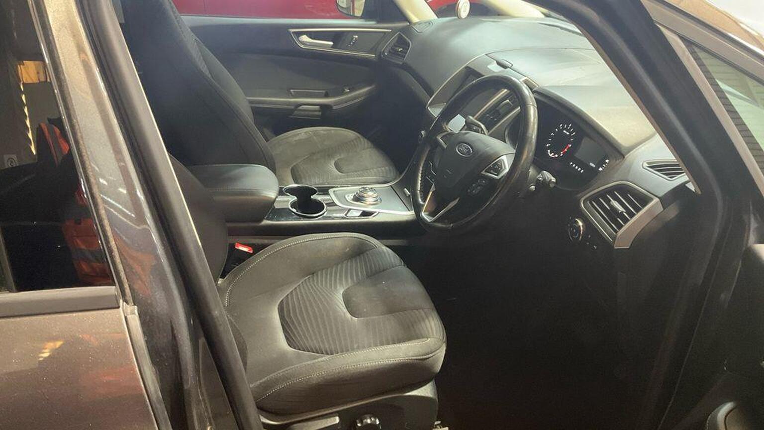 2019 Ford S-Max image 12