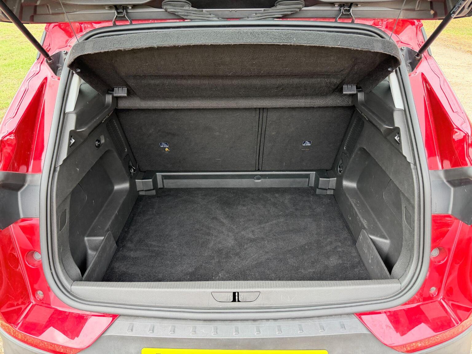 2020 Vauxhall Grandland X image 49