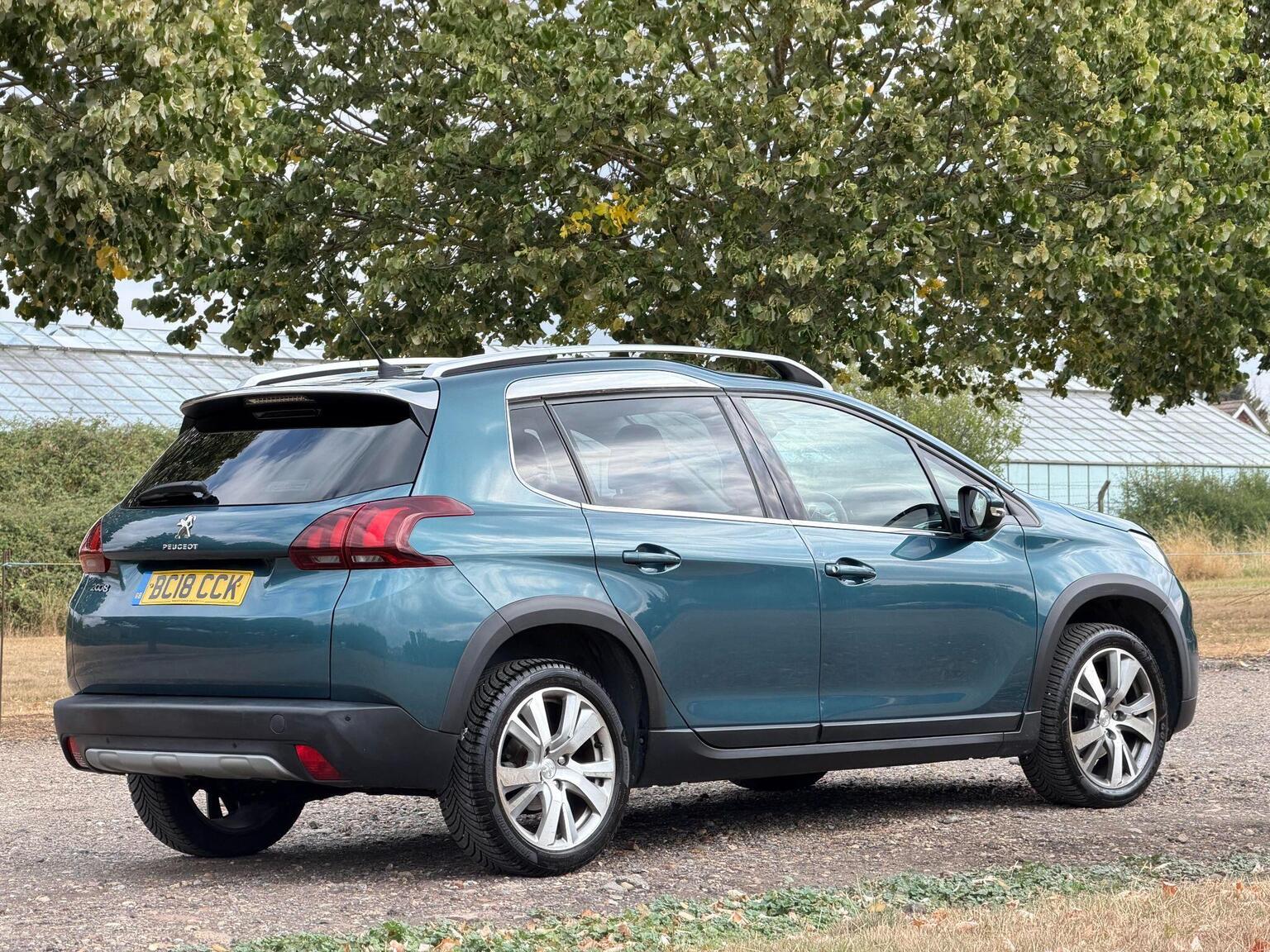 2018 Peugeot 2008 image 7