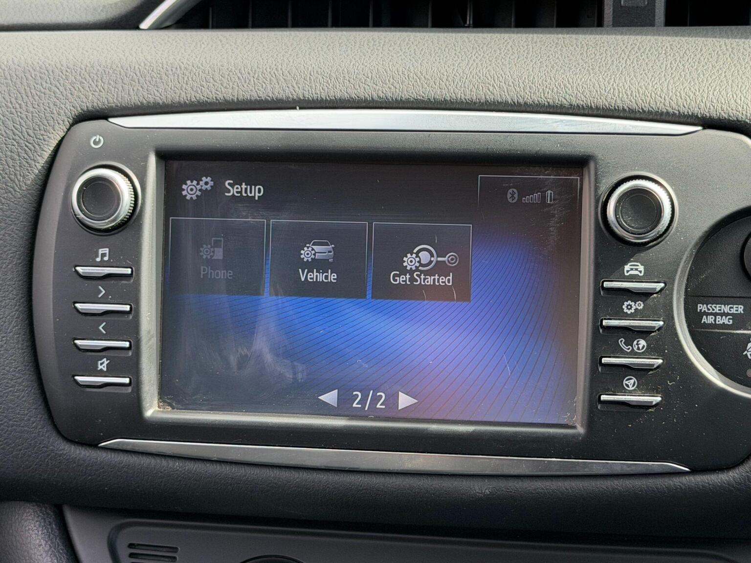 2017 Toyota Yaris image 42