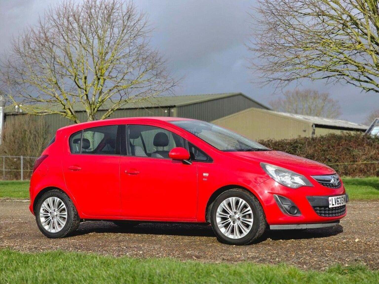 2013 Vauxhall Corsa image 2