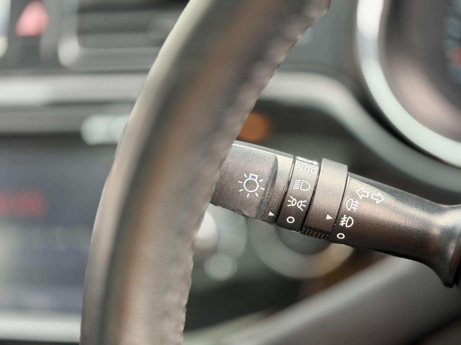 2015 Kia Ceed image 32