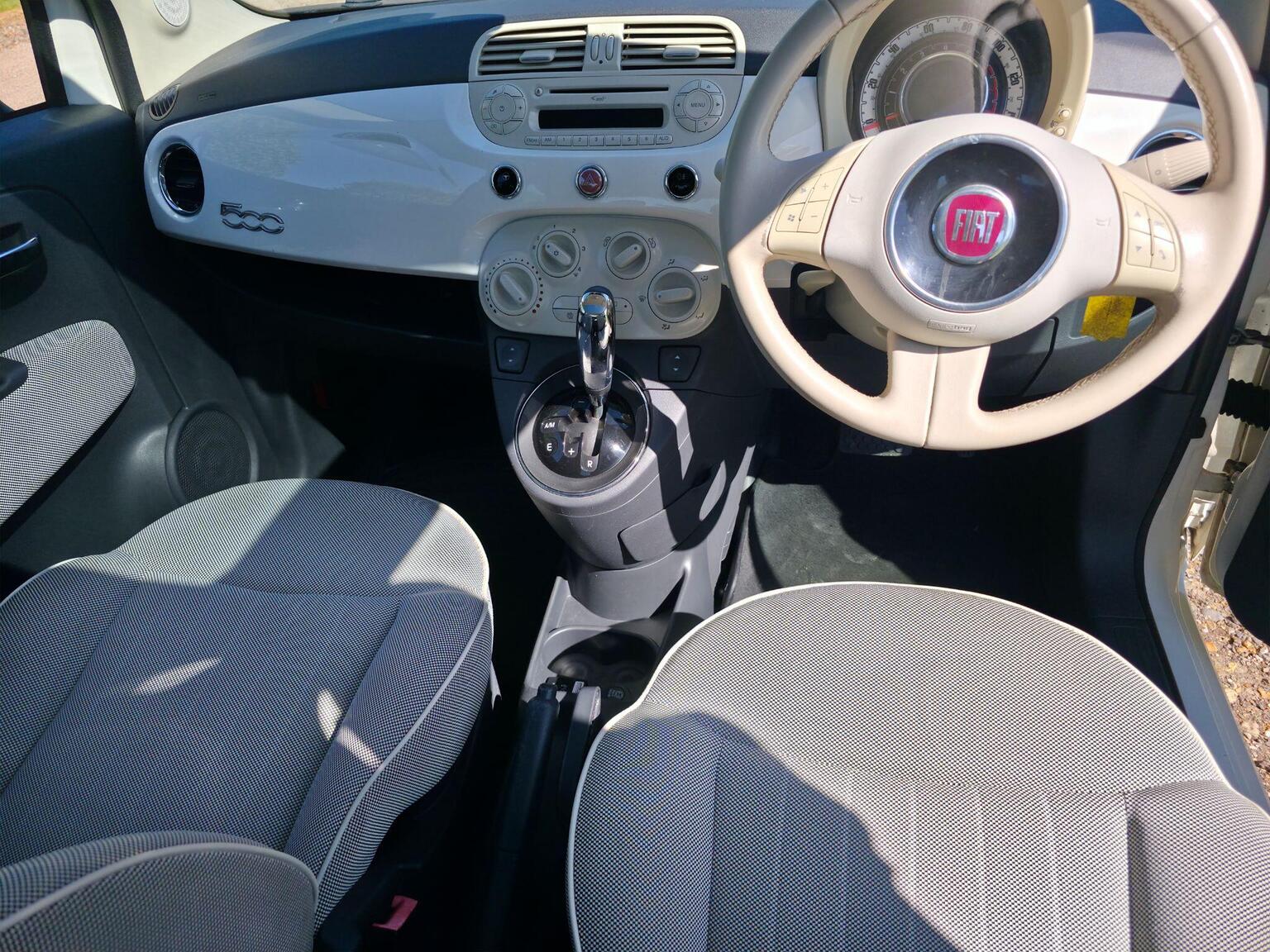 2012 Fiat 500 image 29