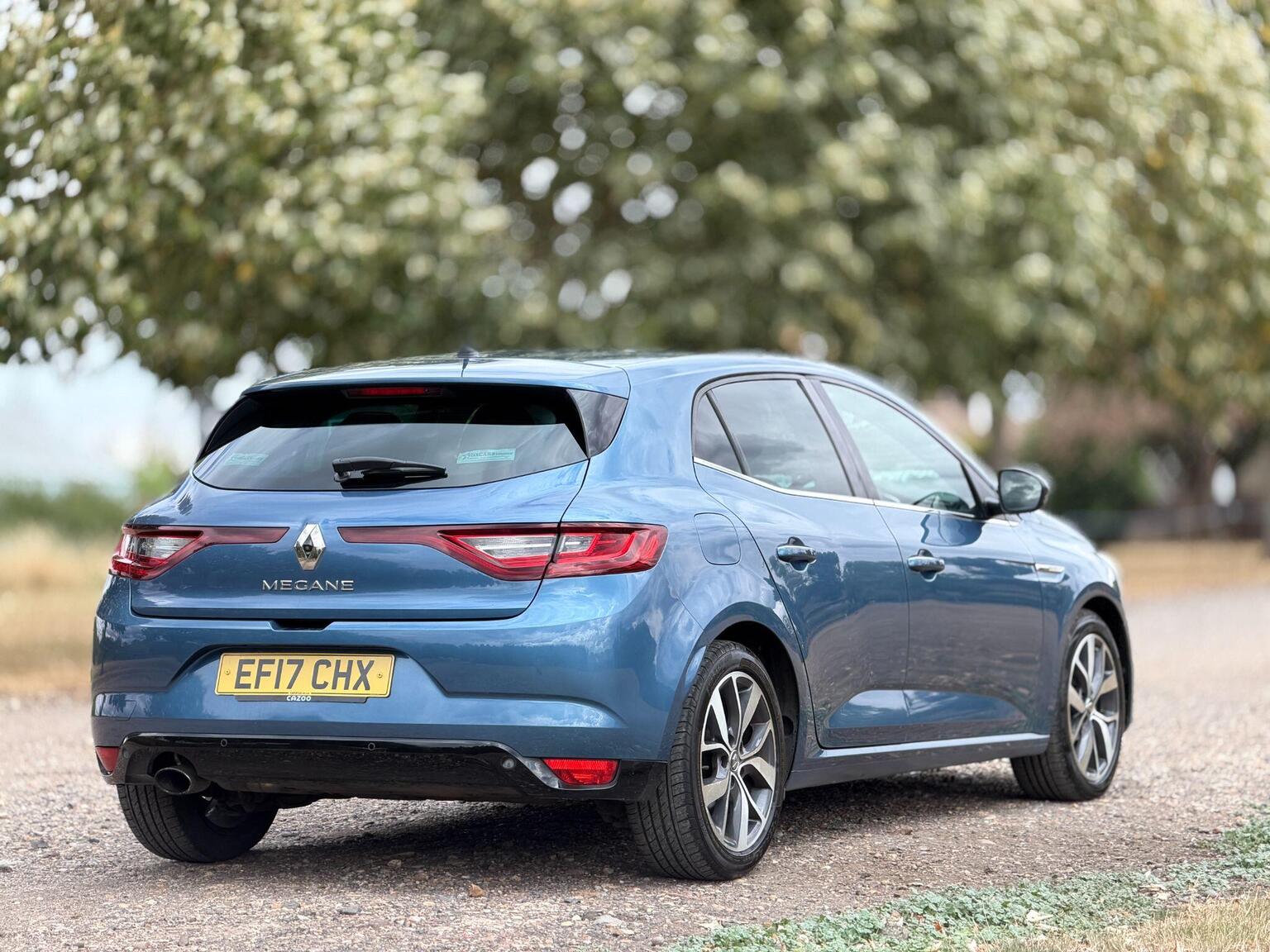 2017 Renault Megane image 7