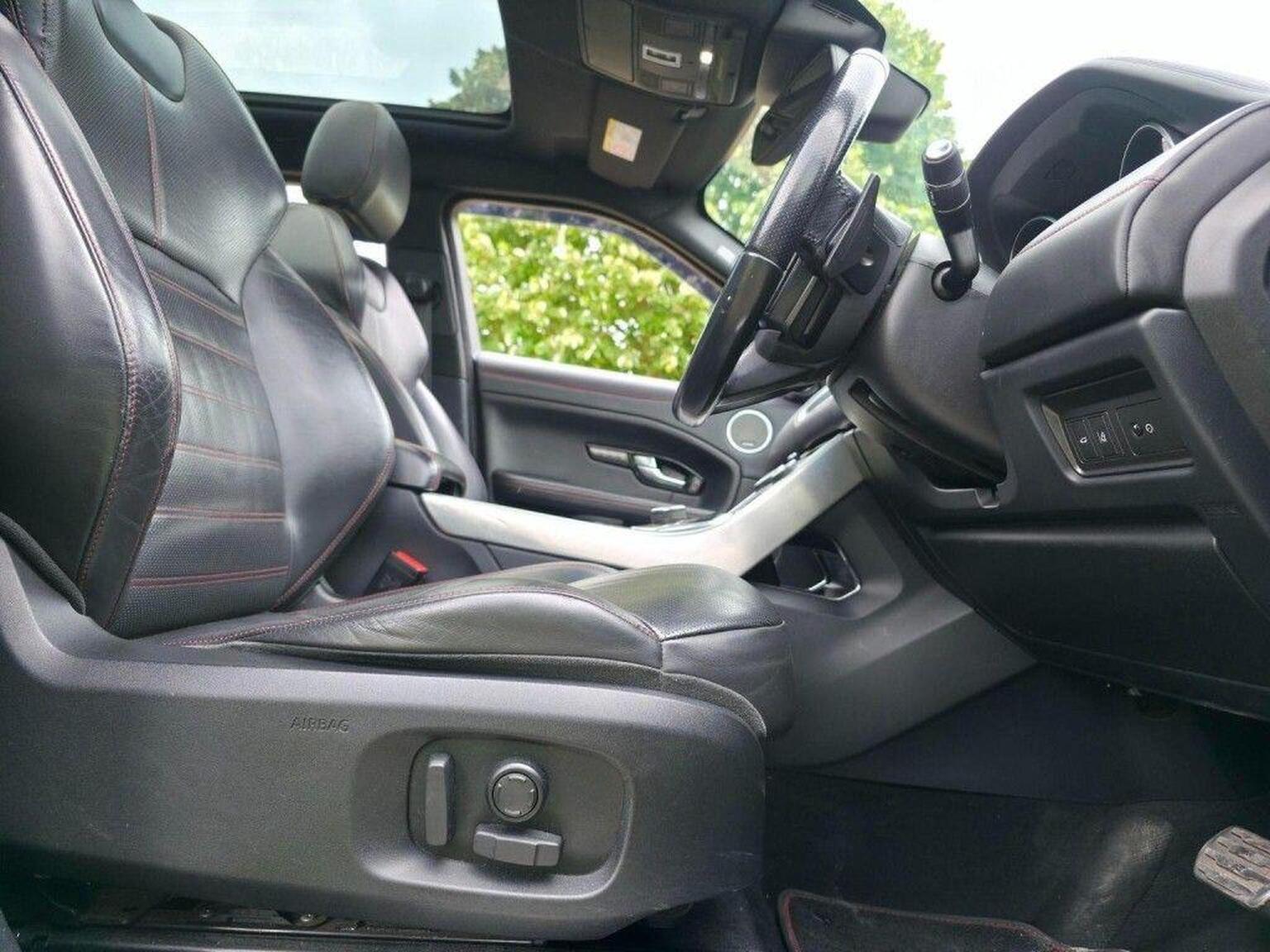 2016 Land Rover Range Rover Evoque image 26