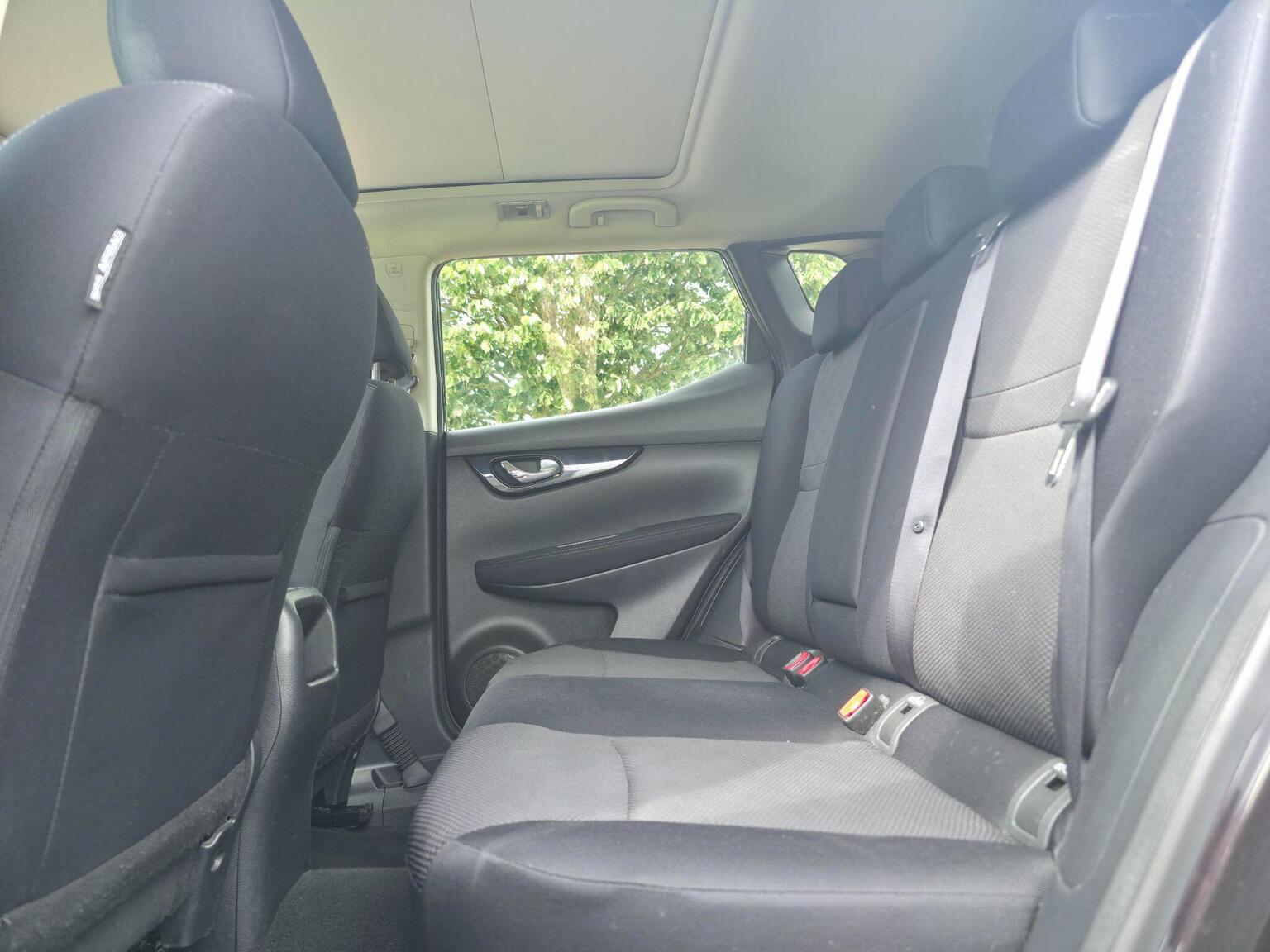 2016 Nissan Qashqai image 25