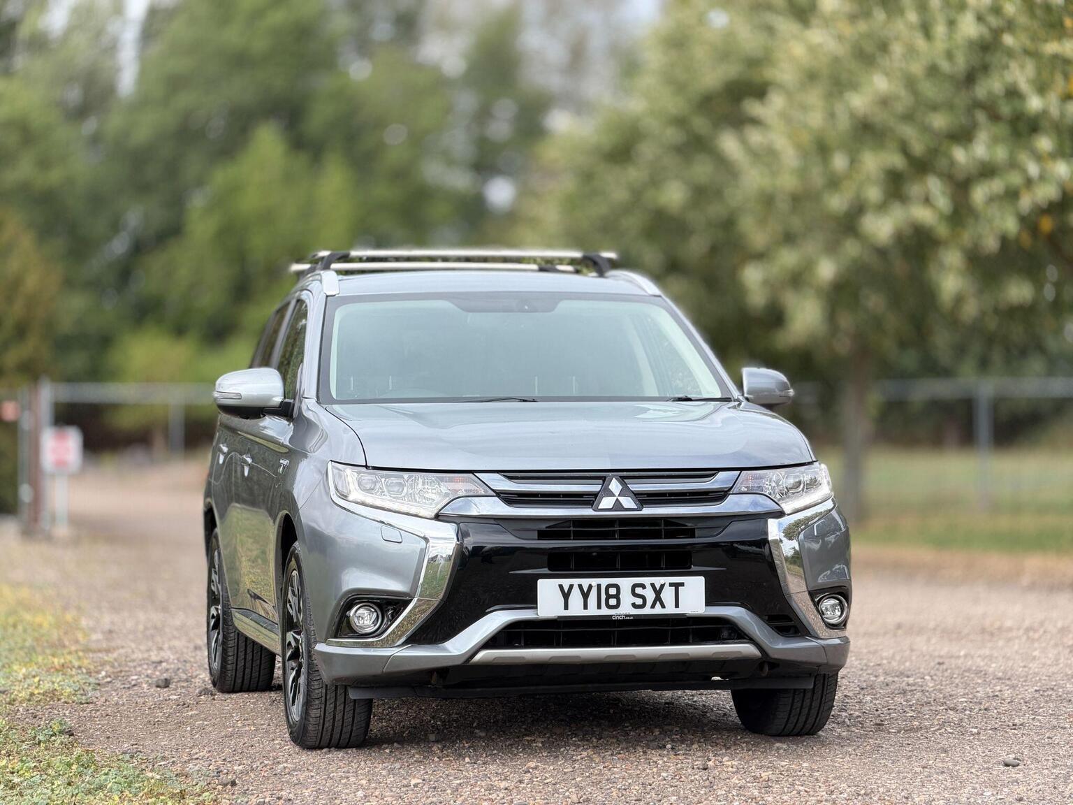 2018 Mitsubishi Outlander image 20