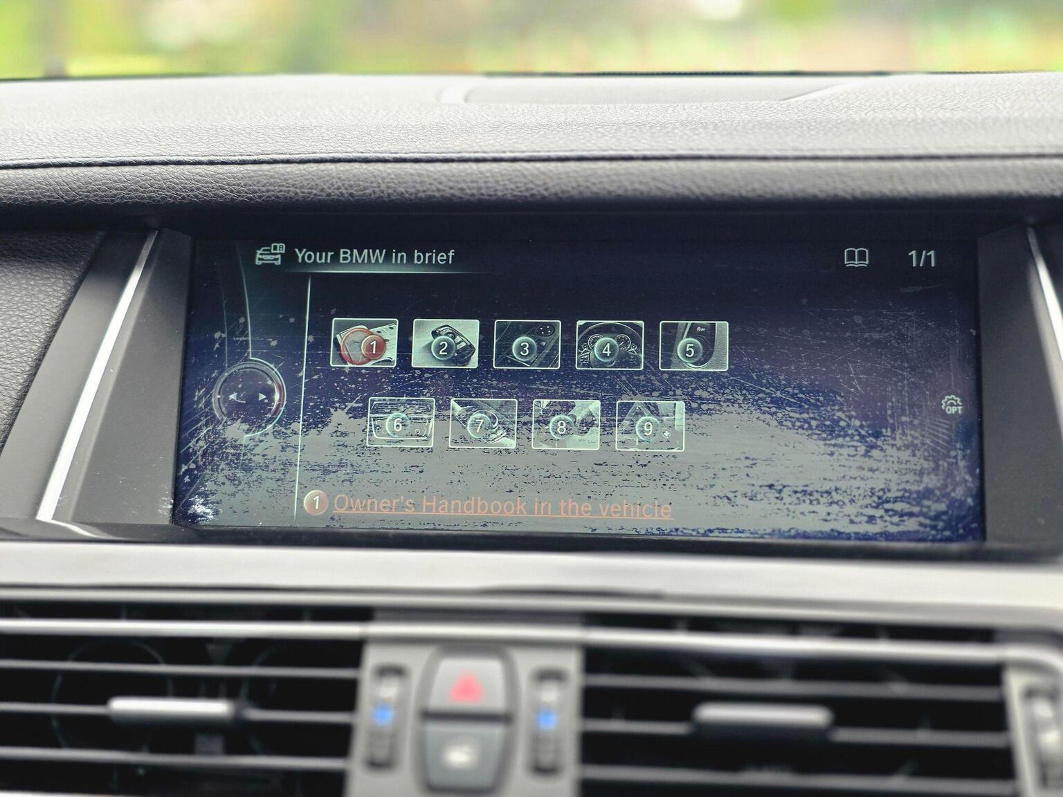 2013 BMW 7 Series image 56