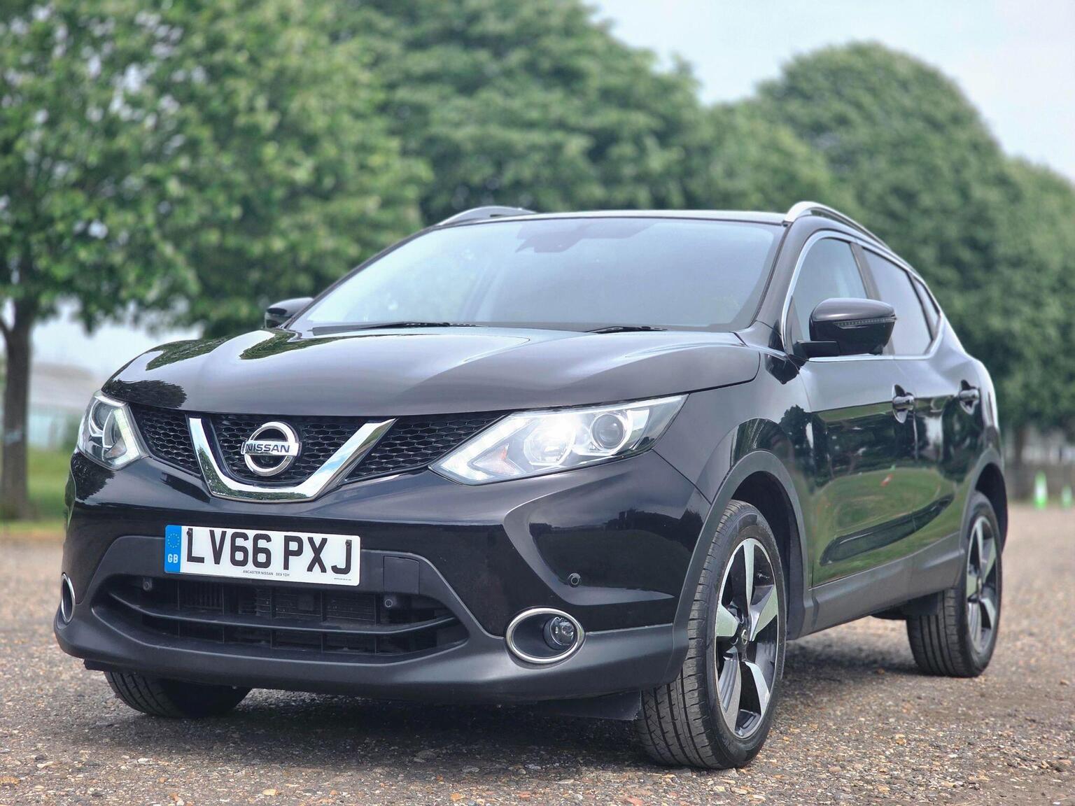 2016 Nissan Qashqai image 17