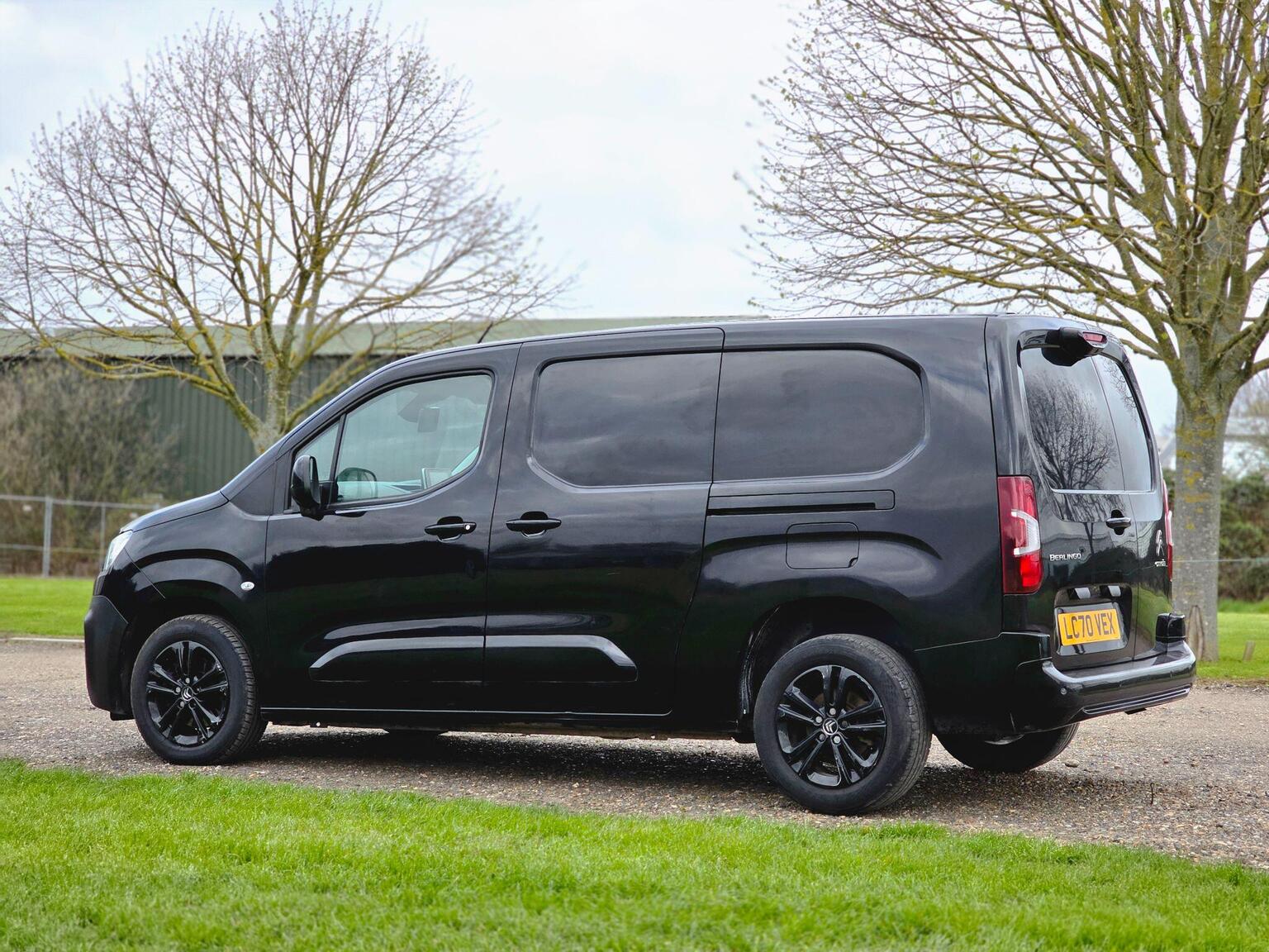 2020 Citroen Berlingo image 11