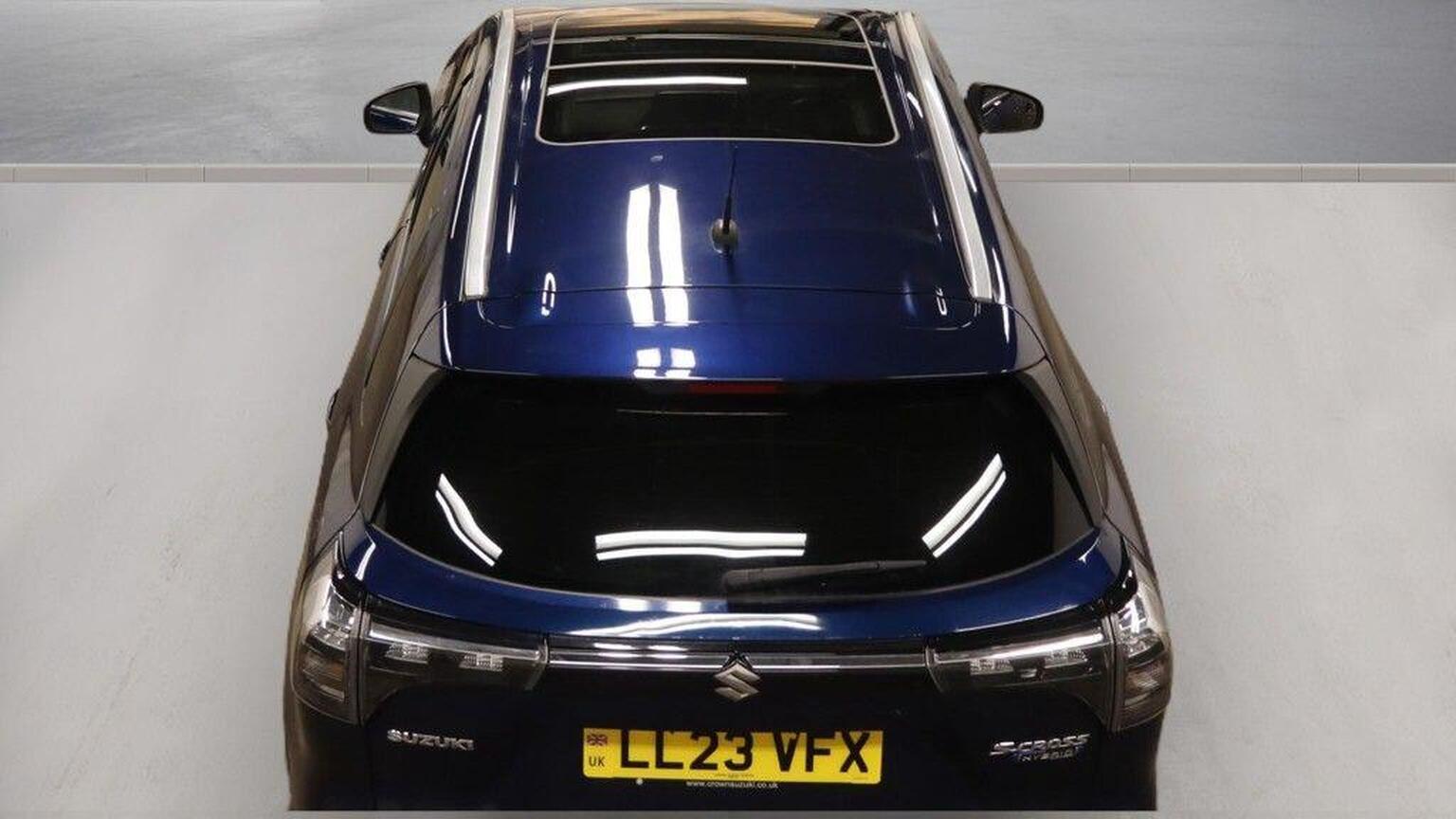 2023 Suzuki S-Cross image 5