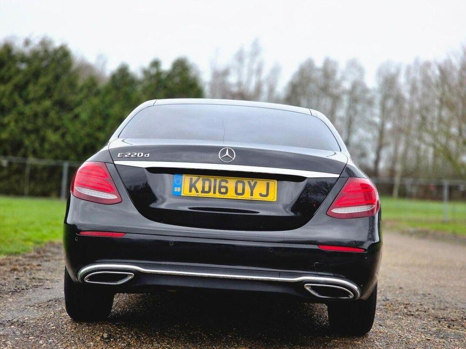 2016 Mercedes-Benz E Class image 7