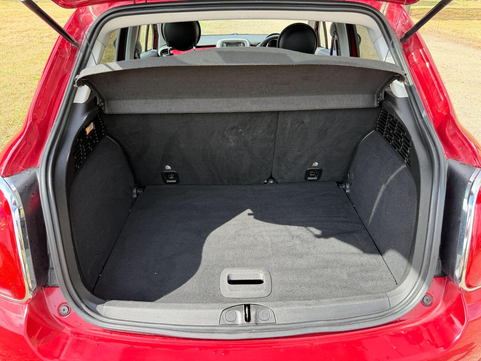 2016 Fiat 500X image 49