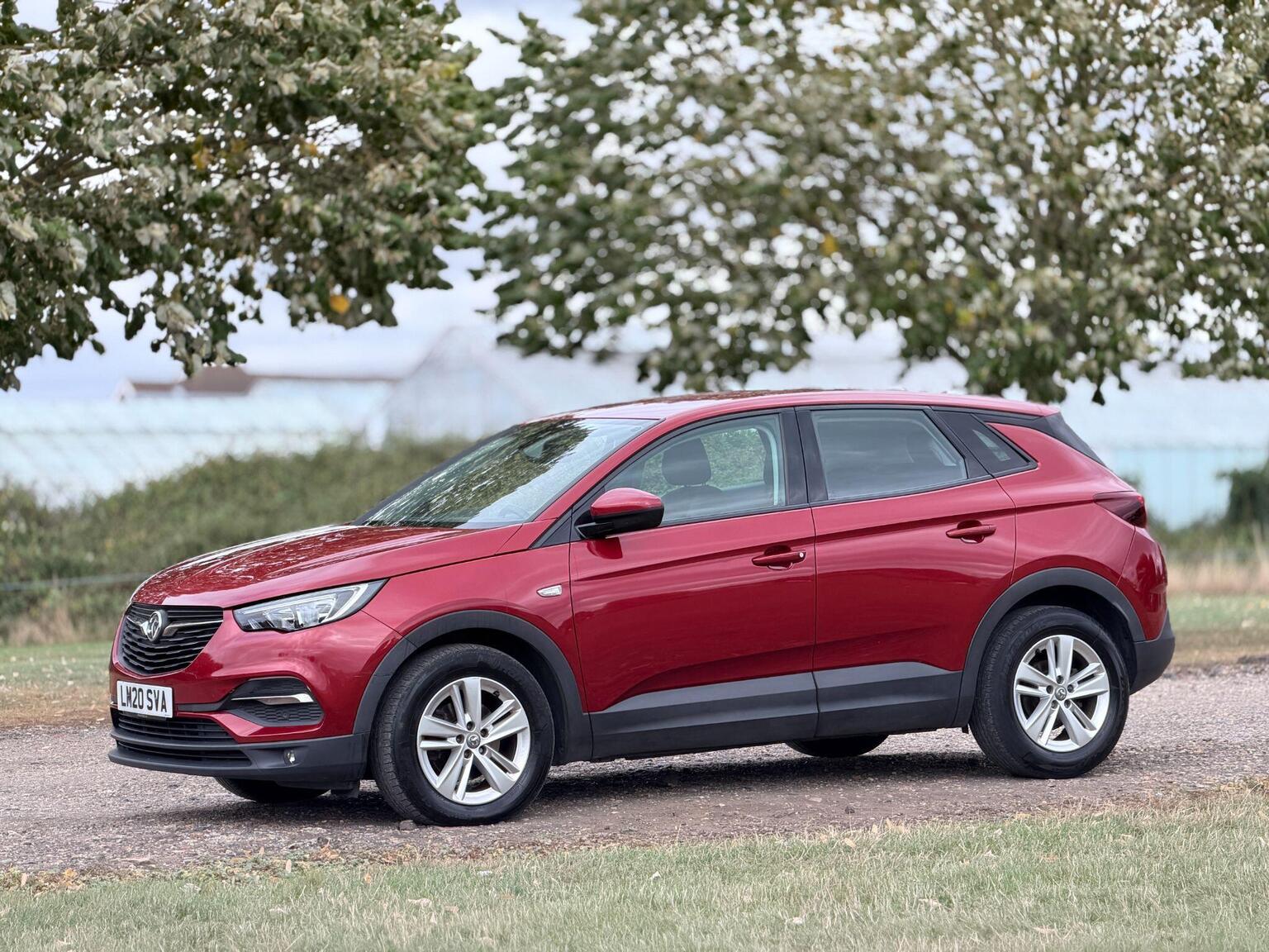 2020 Vauxhall Grandland X image 16