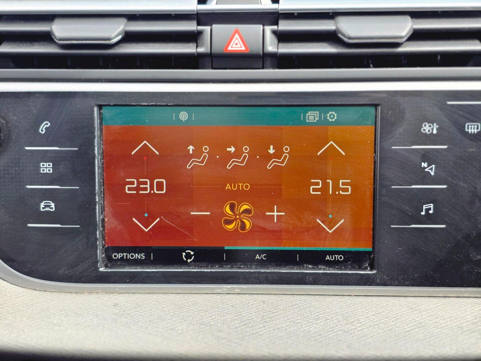 2016 Citroen Grand C4 Picasso image 47