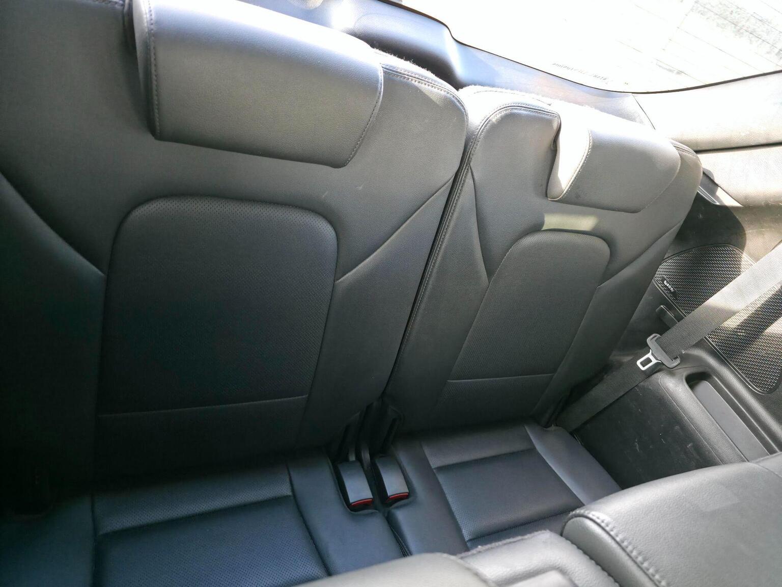 2017 Hyundai Santa Fe image 24