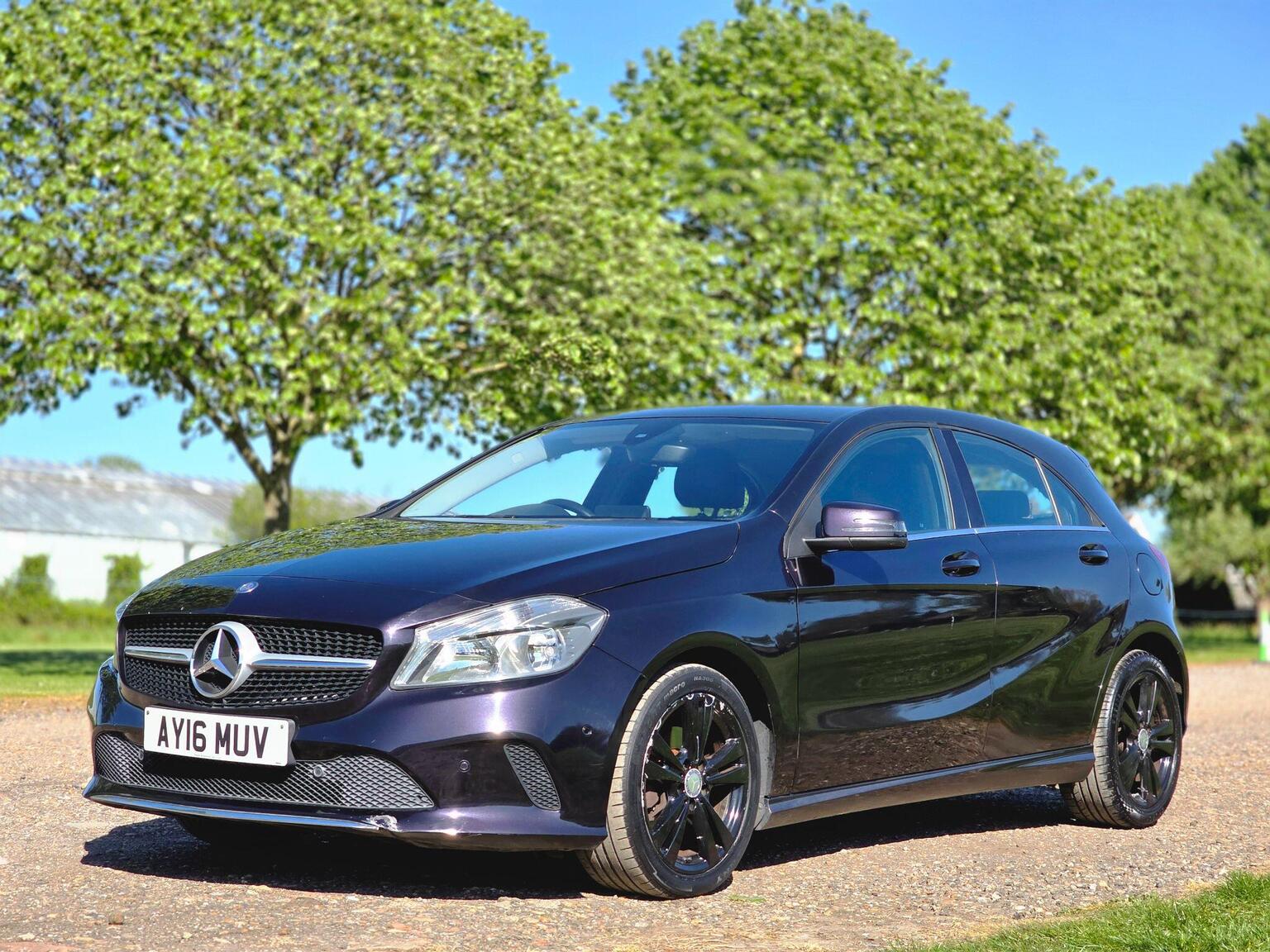 2016 Mercedes-Benz A Class image 16