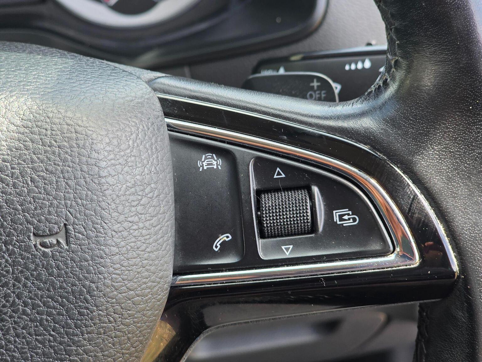2018 Skoda Karoq image 41