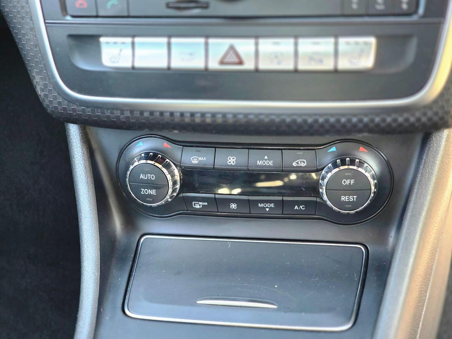 2016 Mercedes-Benz A Class image 34