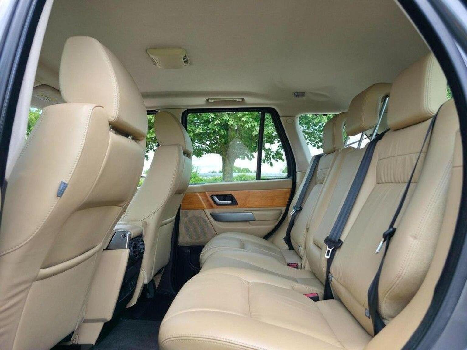 2008 Land Rover Range Rover Sport image 16