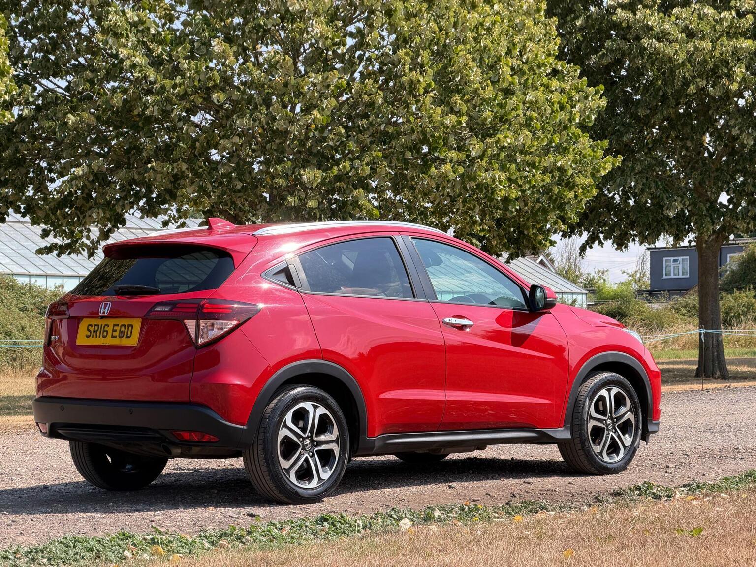 2016 Honda HR-V image 7