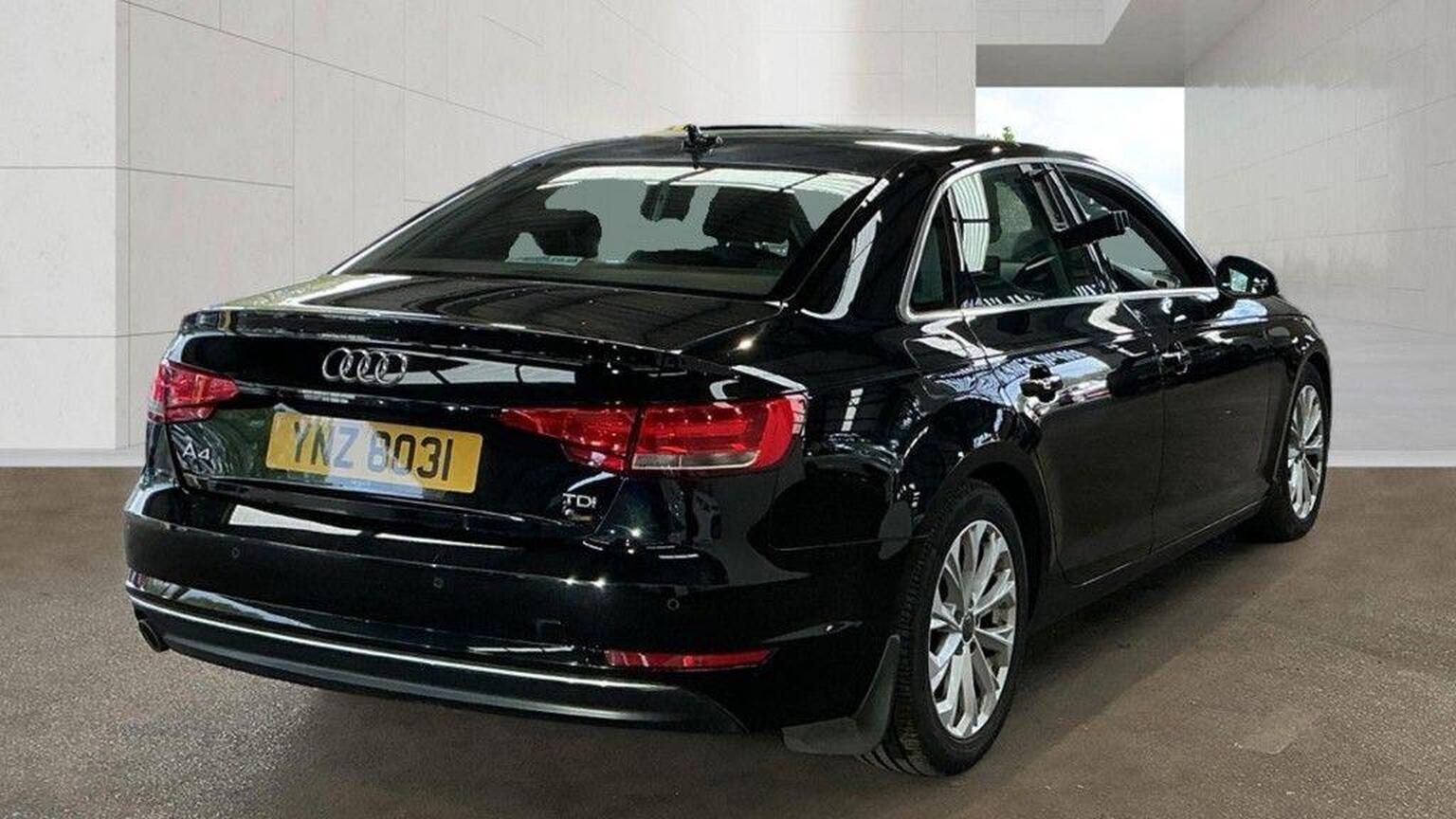2016 Audi A4 image 4