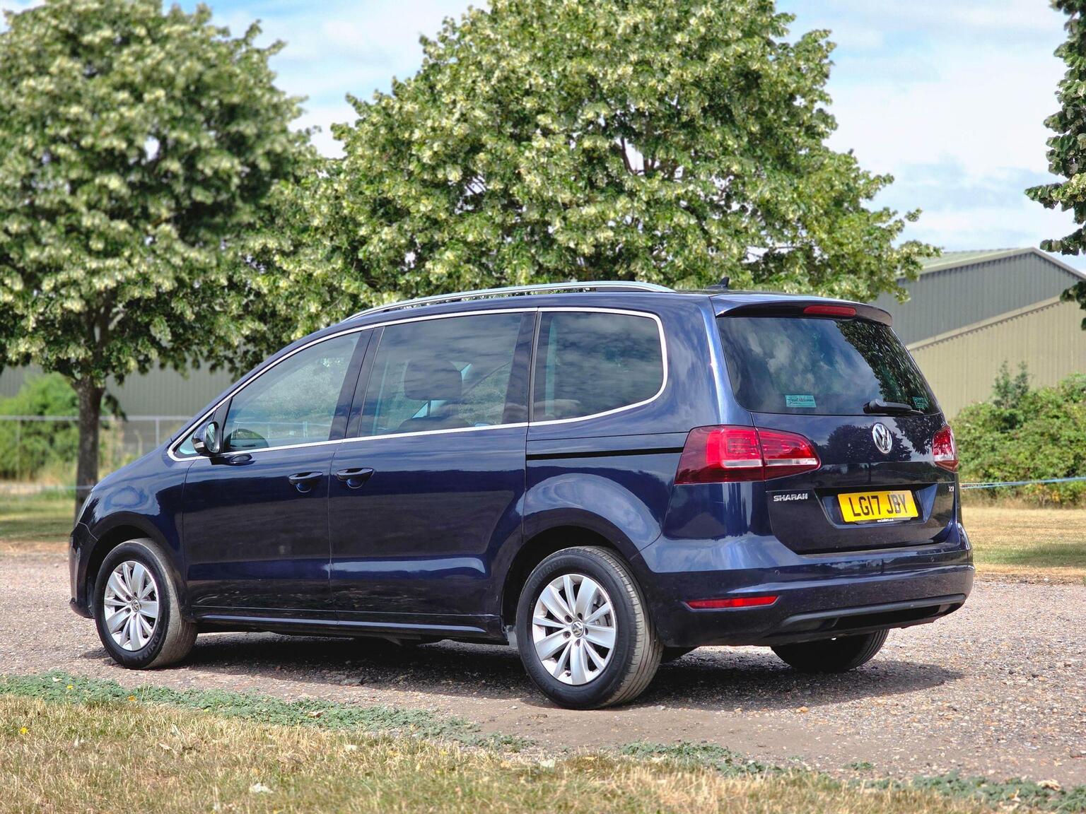 2017 Volkswagen Sharan image 13