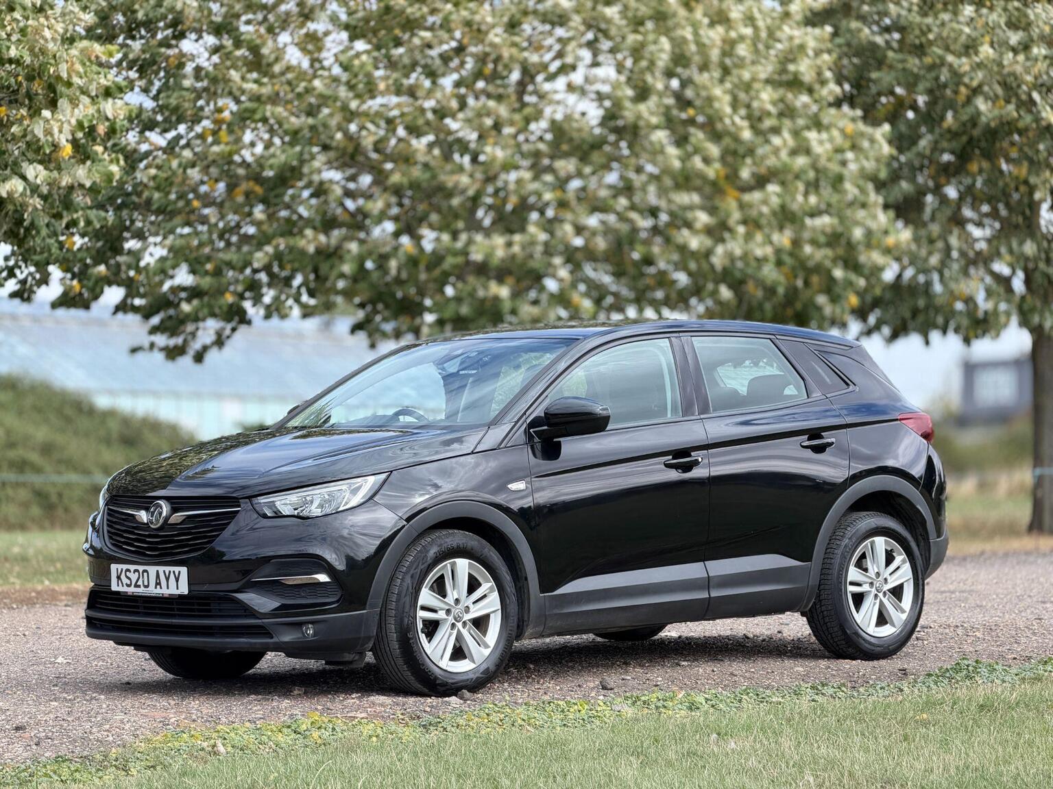 2020 Vauxhall Grandland X image 18