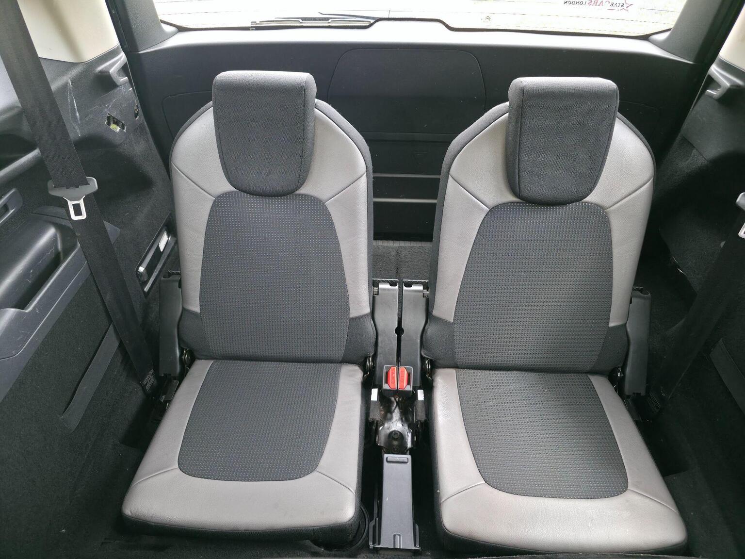 2016 Citroen Grand C4 Picasso image 30