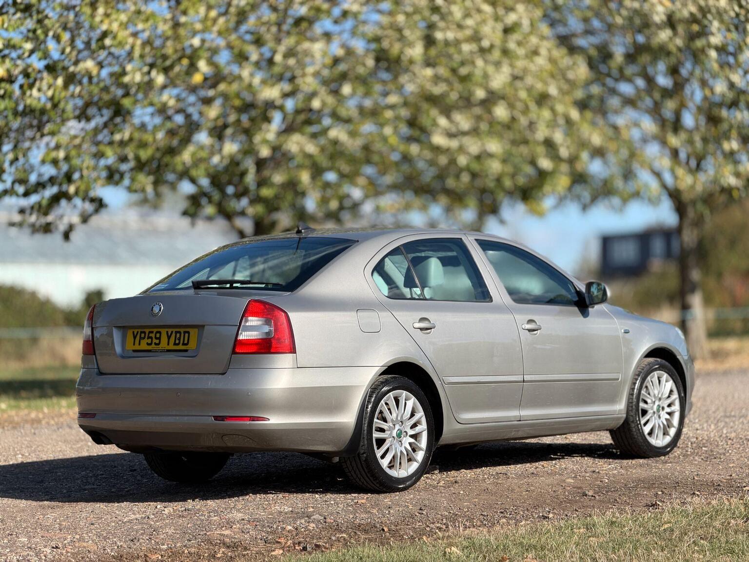 2009 Skoda Octavia image 17