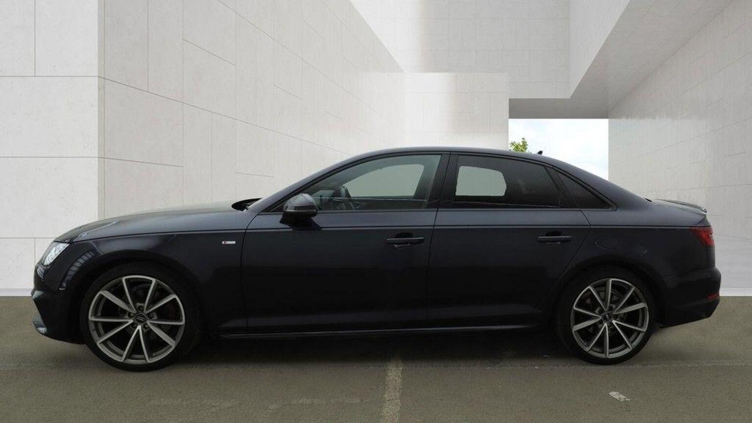 2018 Audi A4 image 7