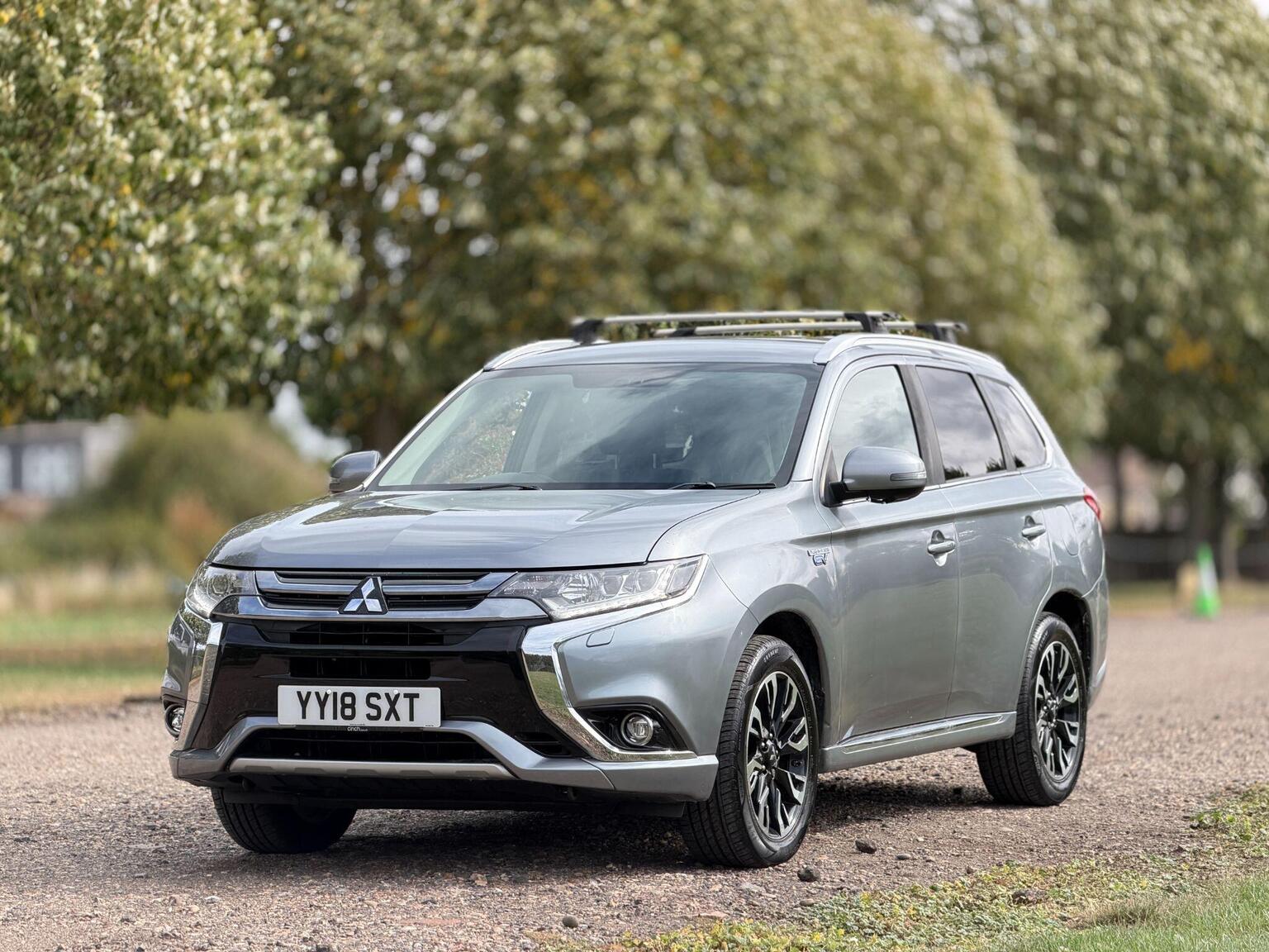 2018 Mitsubishi Outlander image 18
