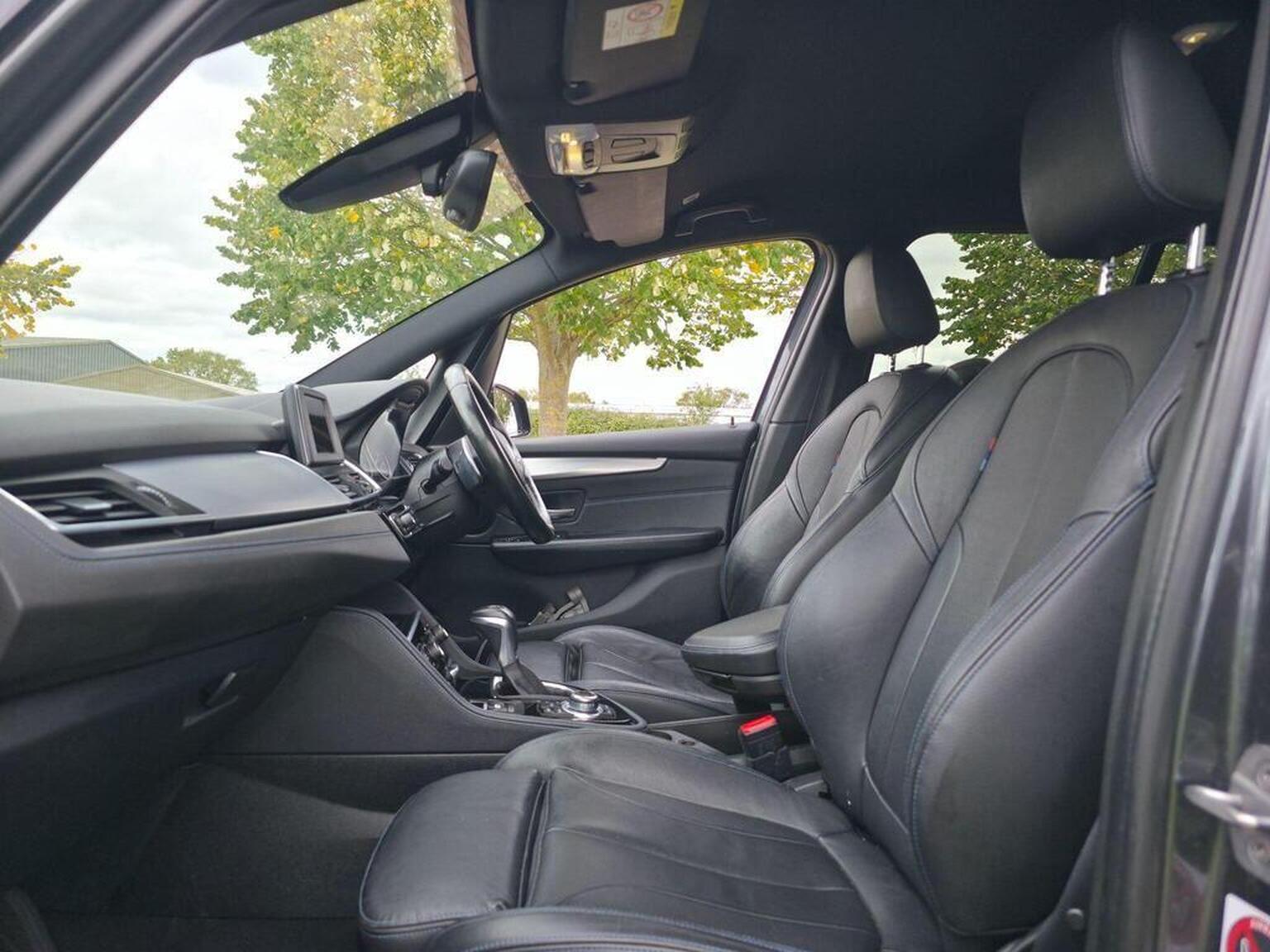 2016 BMW 2 Series Gran Tourer image 23