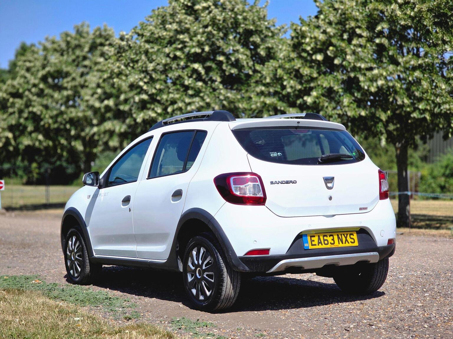 2013 Dacia Sandero Stepway image 13