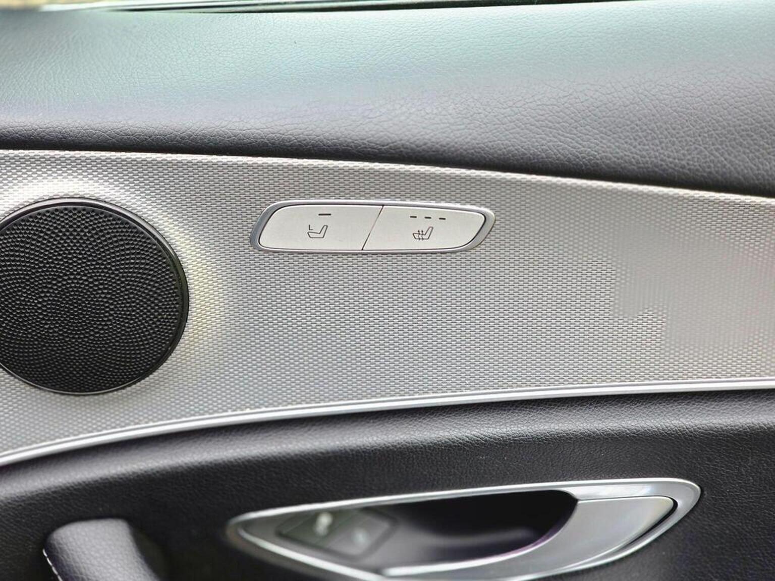 2016 Mercedes-Benz E Class image 34