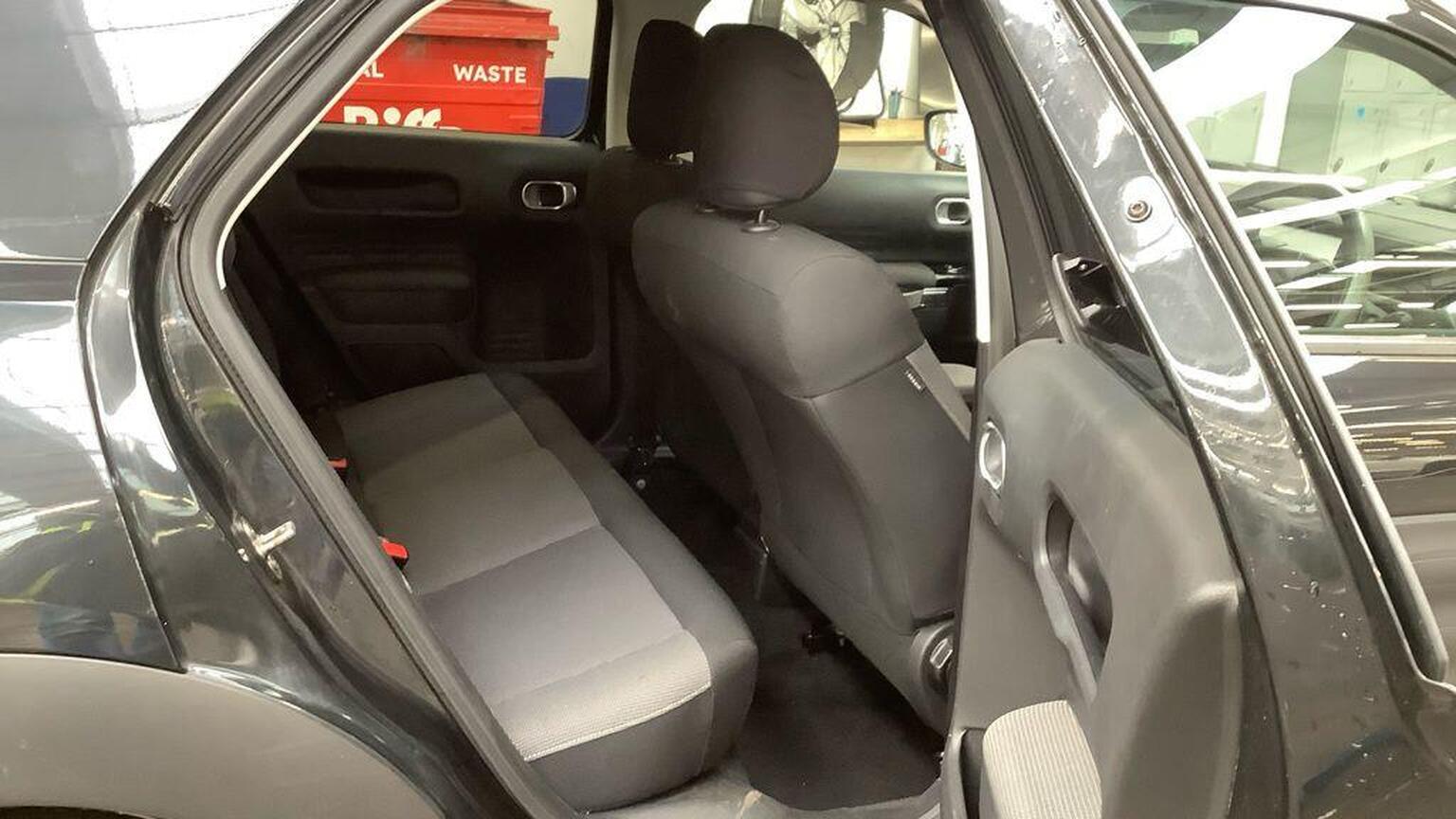 2015 Citroen C4 Cactus image 13
