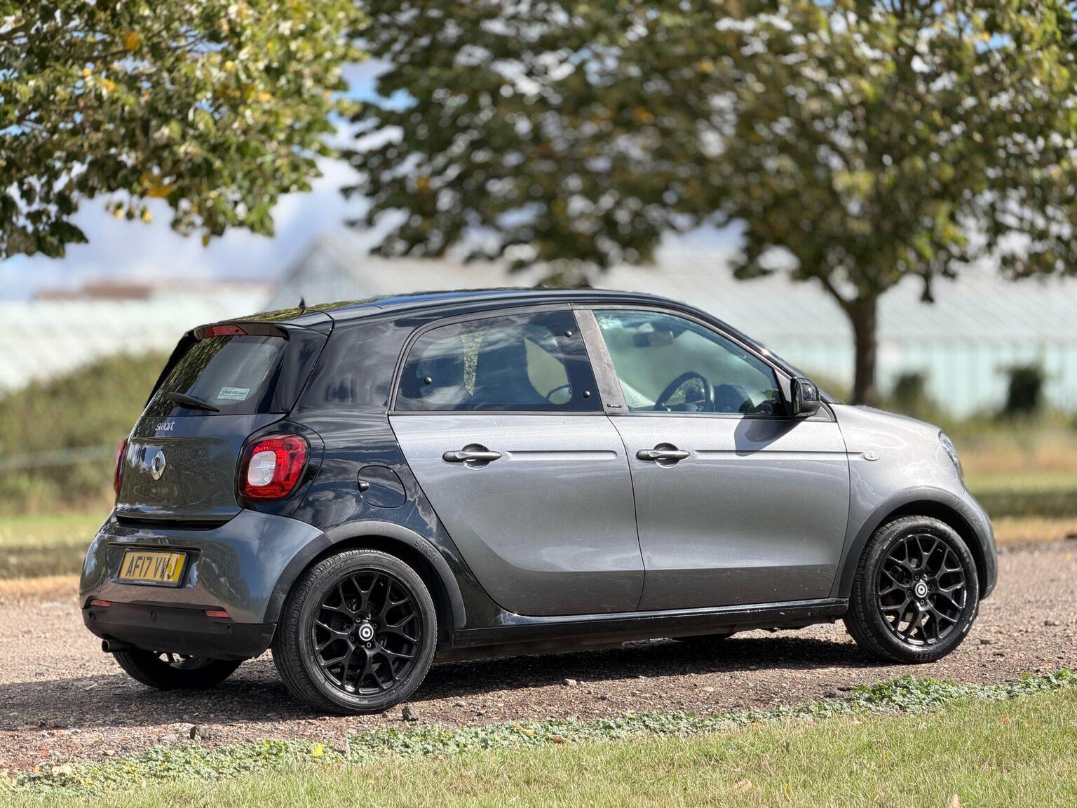 2017 Smart forfour image 6