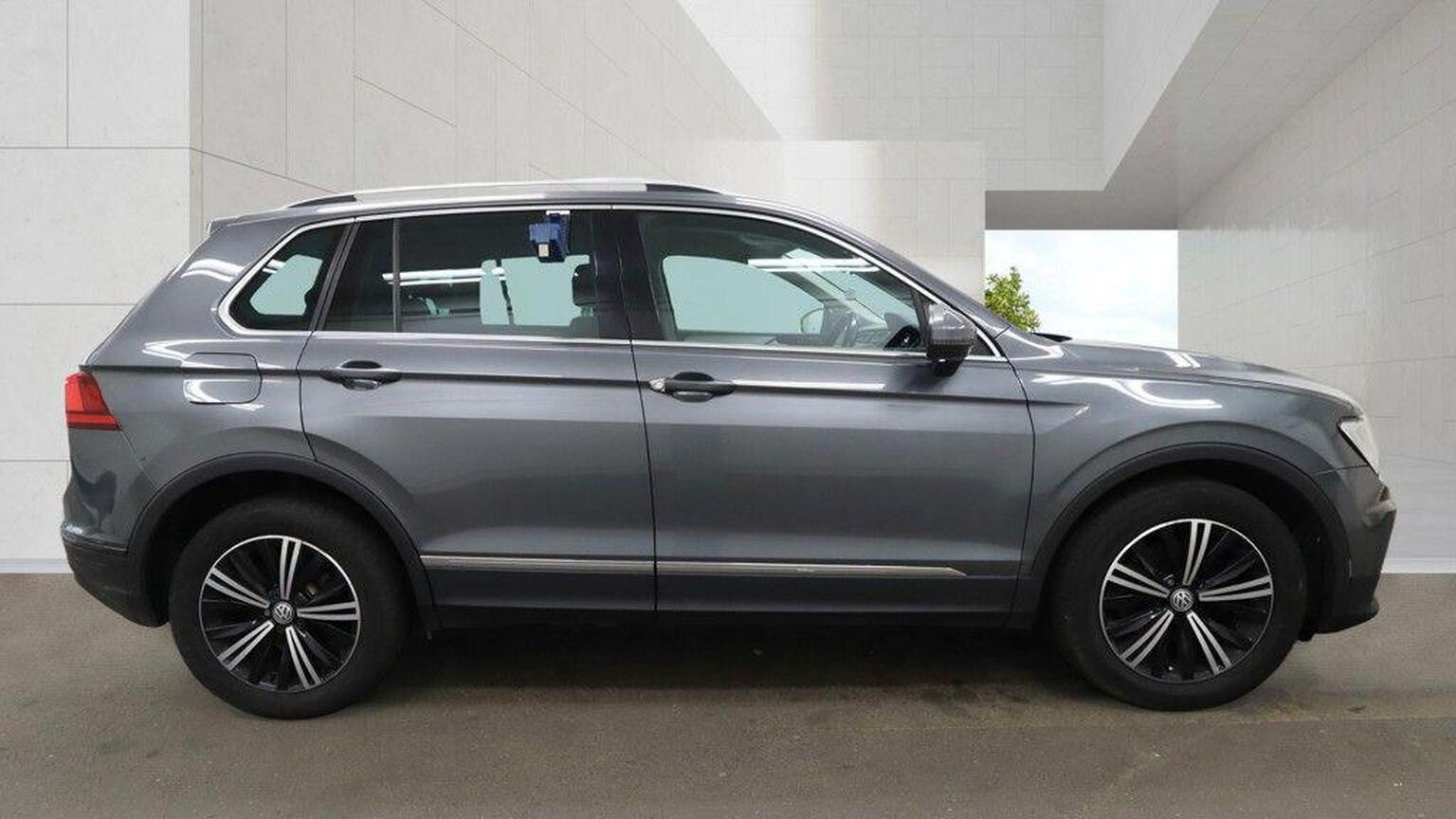 2018 Volkswagen Tiguan image 2