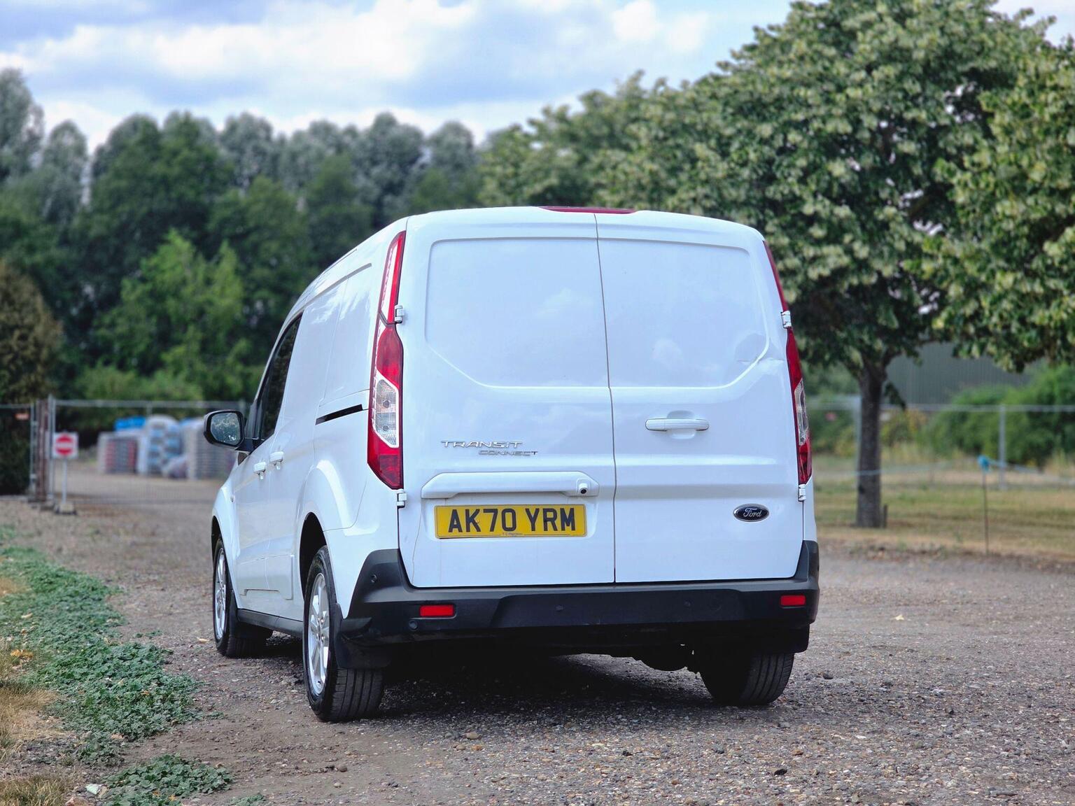2020 Ford Transit Connect image 11